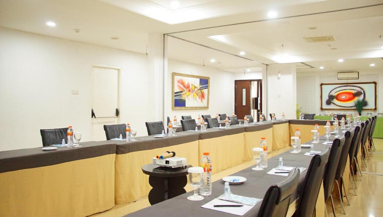 Gp Mega Kuningan Jakarta Jacarta Exterior foto